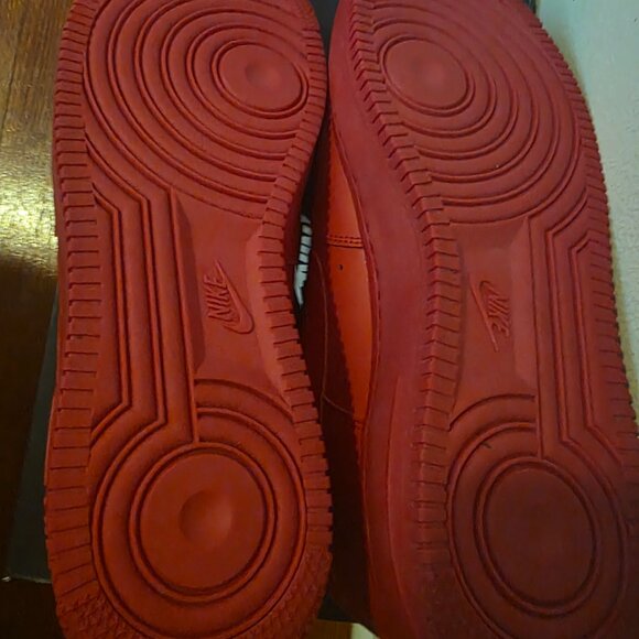 Air force 1 low 07 lv8 "triple red" - Picture 3 of 6